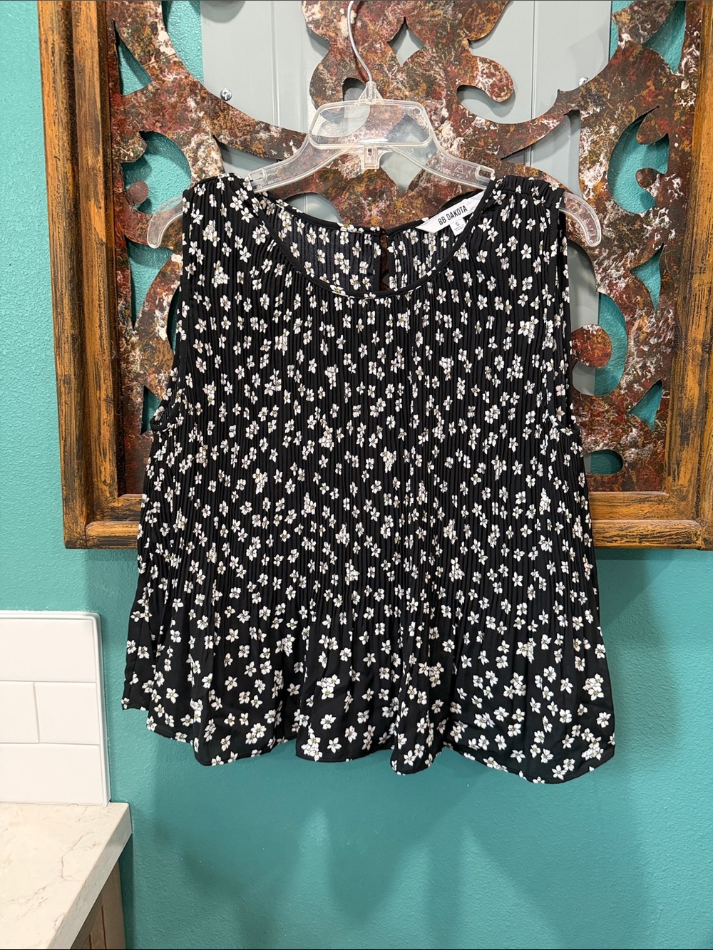BB Dakota Black Floral Pleated Camisole